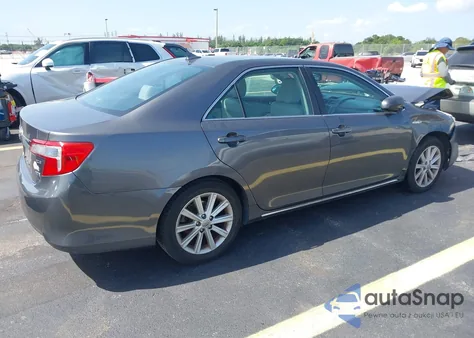 2014 Toyota Camry Xle z USA, uszkodzony, nr VIN 4T1BD1FK8EU100144